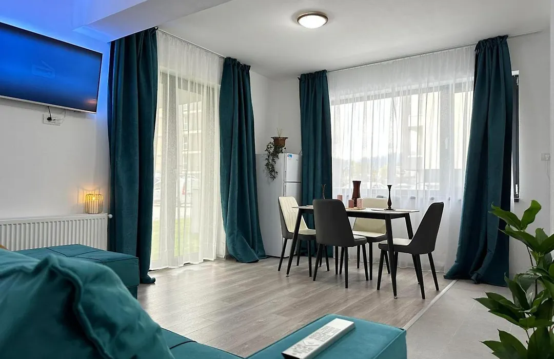 Coresi Mall Area Apartments By Glam Apartments-1